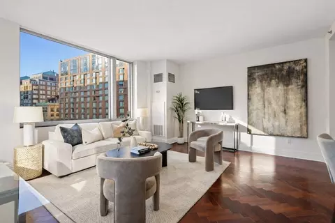 1 Charles St S #6-A, Boston, MA 02116