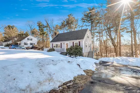 34 Schofield Dr, Franklin, MA 02038 photo 10