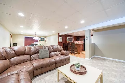 48 Laurel Dr, Hudson, MA 01749 photo 33