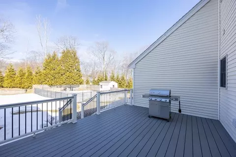 48 Laurel Dr, Hudson, MA 01749 photo 35