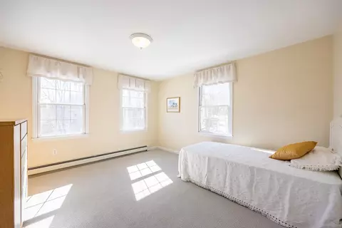 48 Laurel Dr, Hudson, MA 01749 photo 21