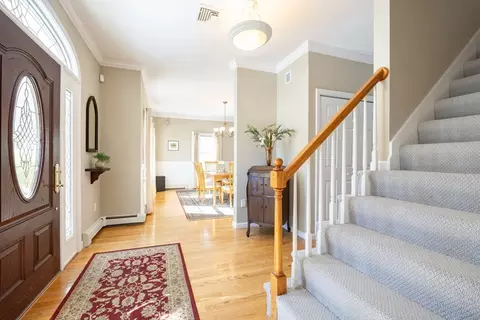48 Laurel Dr, Hudson, MA 01749 photo 4