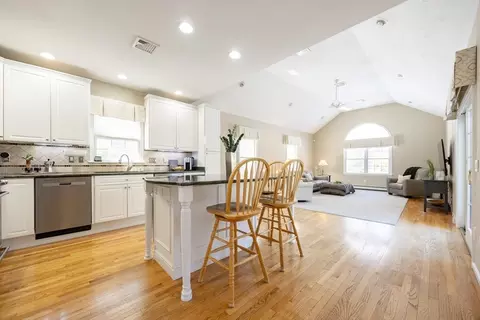 48 Laurel Dr, Hudson, MA 01749 photo 14
