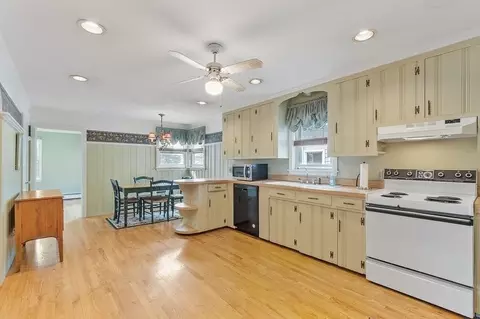 68 Spring Rd, Nahant, MA 01908 photo 7