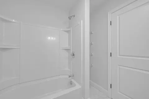 63 North St #D, Worcester, MA 01605 photo 20