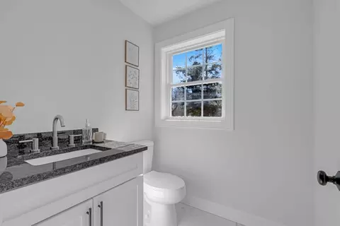 63 North St #D, Worcester, MA 01605 photo 9