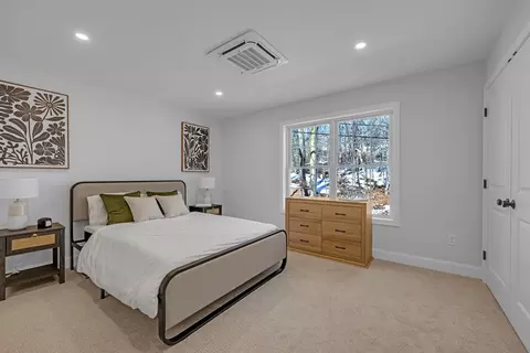 63 North St #D, Worcester, MA 01605 photo 10