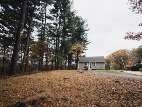 111 E Foxboro, Sharon, MA 02067 photo 15
