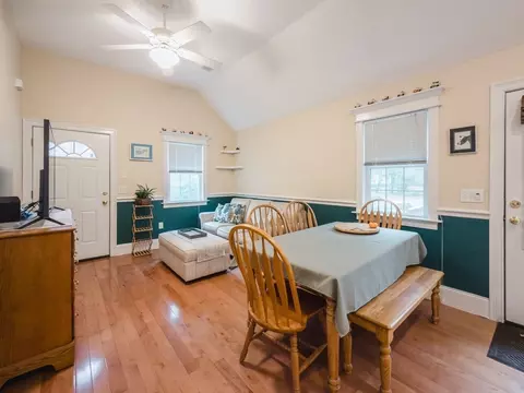 111 E Foxboro, Sharon, MA 02067 photo 6