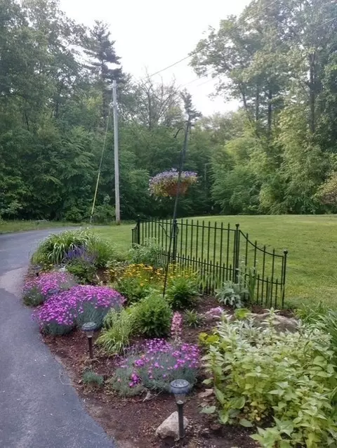 78 Milford St, Upton, MA 01568 photo 5