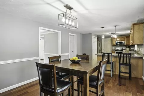 78 Milford St, Upton, MA 01568 photo 12