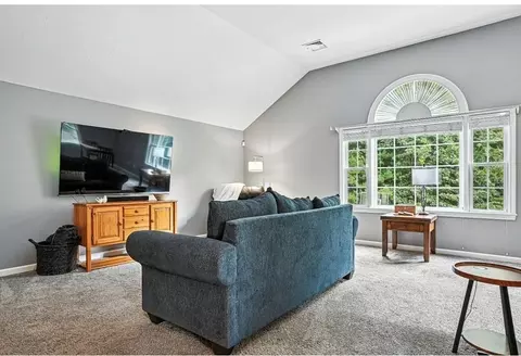 78 Milford St, Upton, MA 01568 photo 19