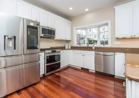 10 Rosegate Rd, Needham, MA 02494 photo 9