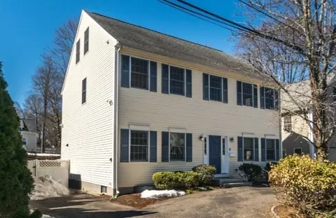 10 Rosegate Rd, Needham, MA 02494