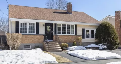 15 Francis Rd, Salem, MA 01970