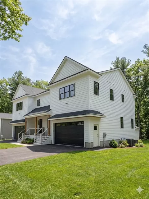 104 Page Rd #2, Bedford, MA 01730
