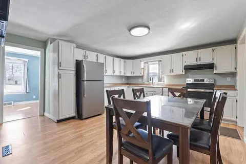 7 Jackson St, Gardner, MA 01440 photo 6