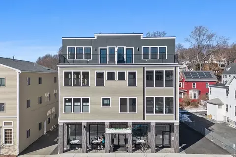 421 High St #203B, Medford, MA 02155