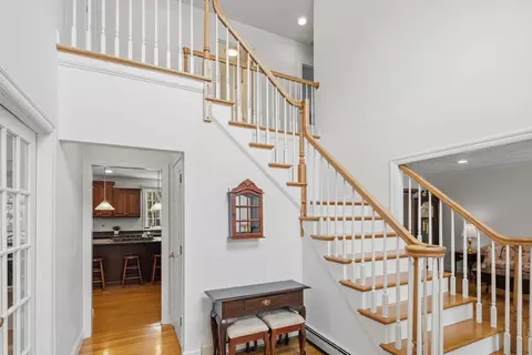 24 Talbott Farm Dr, Mendon, MA 01756 photo 5