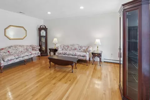 24 Talbott Farm Dr, Mendon, MA 01756 photo 8