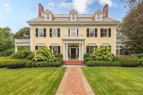 Exterior - 355 Buckminster Rd, Brookline, MA 02445 photo 10 of 10