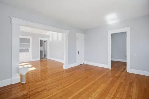 70-72 E Alvord St, Springfield, MA 01108 photo 4