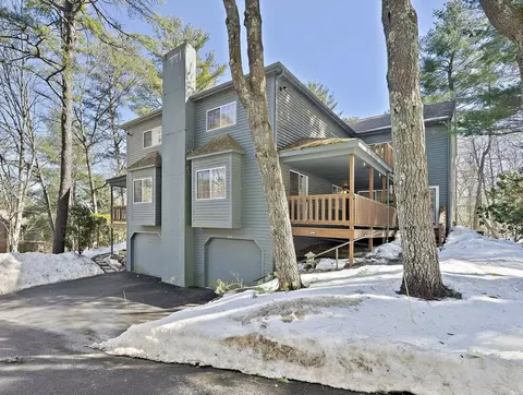 47 Voyagers Ln #47, Ashland, MA 01721