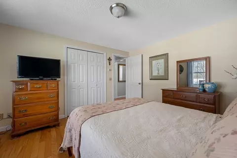 17 Hugo Ter, Webster, MA 01570 photo 27