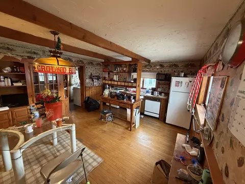 13 Wright St, Stoneham, MA 02180 photo 15