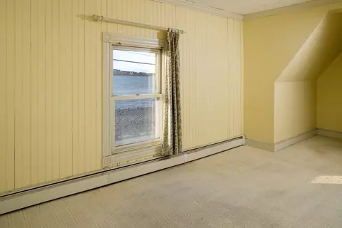 Bedroom - 46 Sunset Ave, Hull, MA 02045 photo 3 of 3