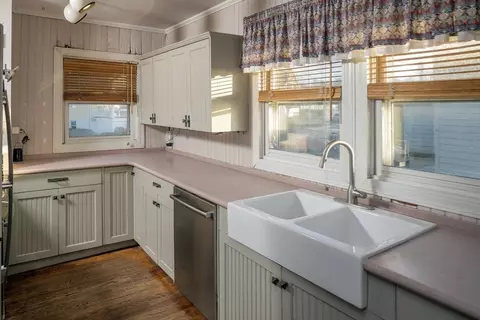 Kitchen - 46 Sunset Ave, Hull, MA 02045 photo 1 of 3