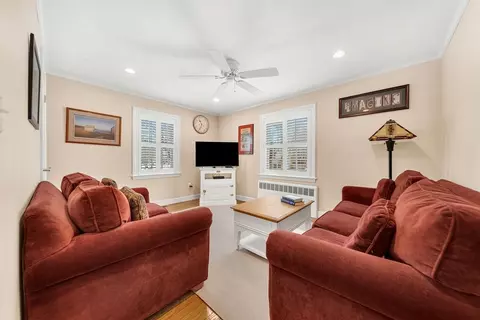 51 Alden Rd, Needham, MA 02492 photo 13