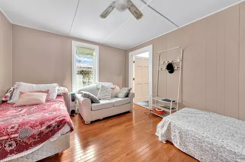 50 Warner St, Gloucester, MA 01930 photo 17
