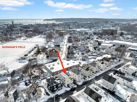 50 Warner St, Gloucester, MA 01930 photo 3