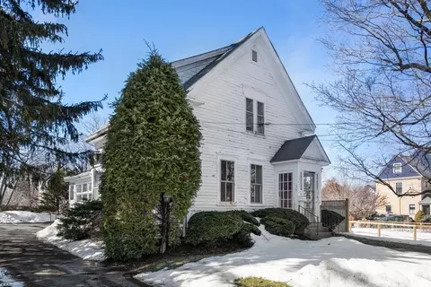 7 High St, Natick, MA 01760