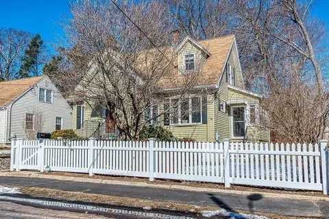 63 Dixon Ave, Dedham, MA 02026 photo 3