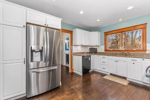63 Dixon Ave, Dedham, MA 02026 photo 15