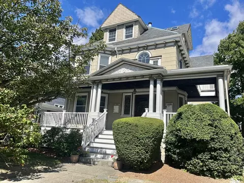 15 Henshaw St #1, Brighton, MA 02135