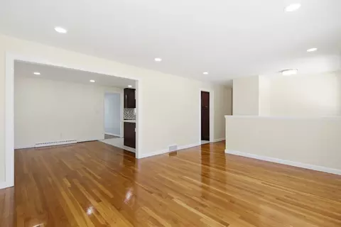 31 Spring Ln, Sharon, MA 02067 photo 14