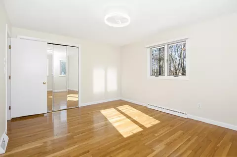 31 Spring Ln, Sharon, MA 02067 photo 16
