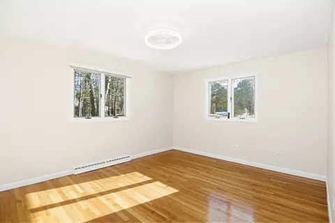 31 Spring Ln, Sharon, MA 02067 photo 15