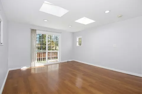 31 Spring Ln, Sharon, MA 02067 photo 13