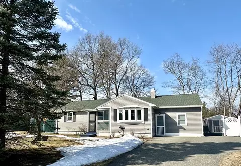 14 Melinda Ln, Easthampton, MA 01027