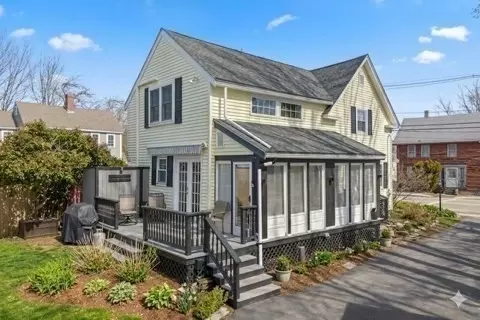 Exterior - 64 W Main St, Georgetown, MA 01833 photo 4 of 9