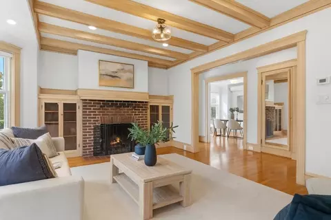 354 School St #354, Watertown, MA 02472
