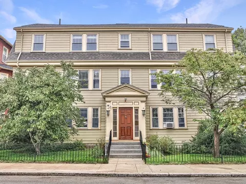 17 Hastings St #5, Boston, MA 02132