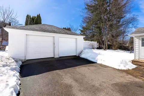 94 Kendrick Ave, Worcester, MA 01606 photo 17