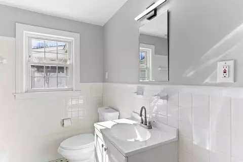94 Kendrick Ave, Worcester, MA 01606 photo 9