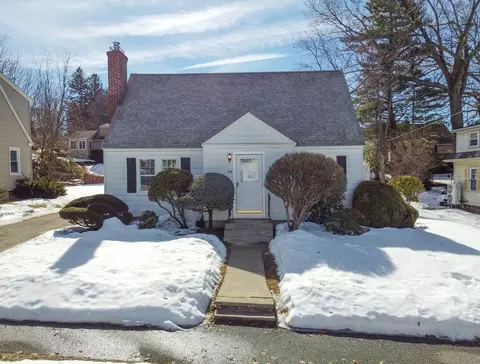 94 Kendrick Ave, Worcester, MA 01606 photo 2
