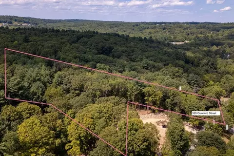 329 Crawford St, Northborough, MA 01532